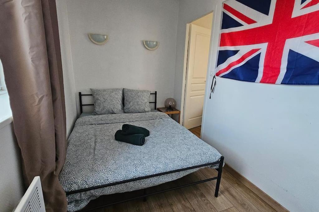 T2 Calme Proche De La Citadelle Apartment Arras Ngoại thất bức ảnh
